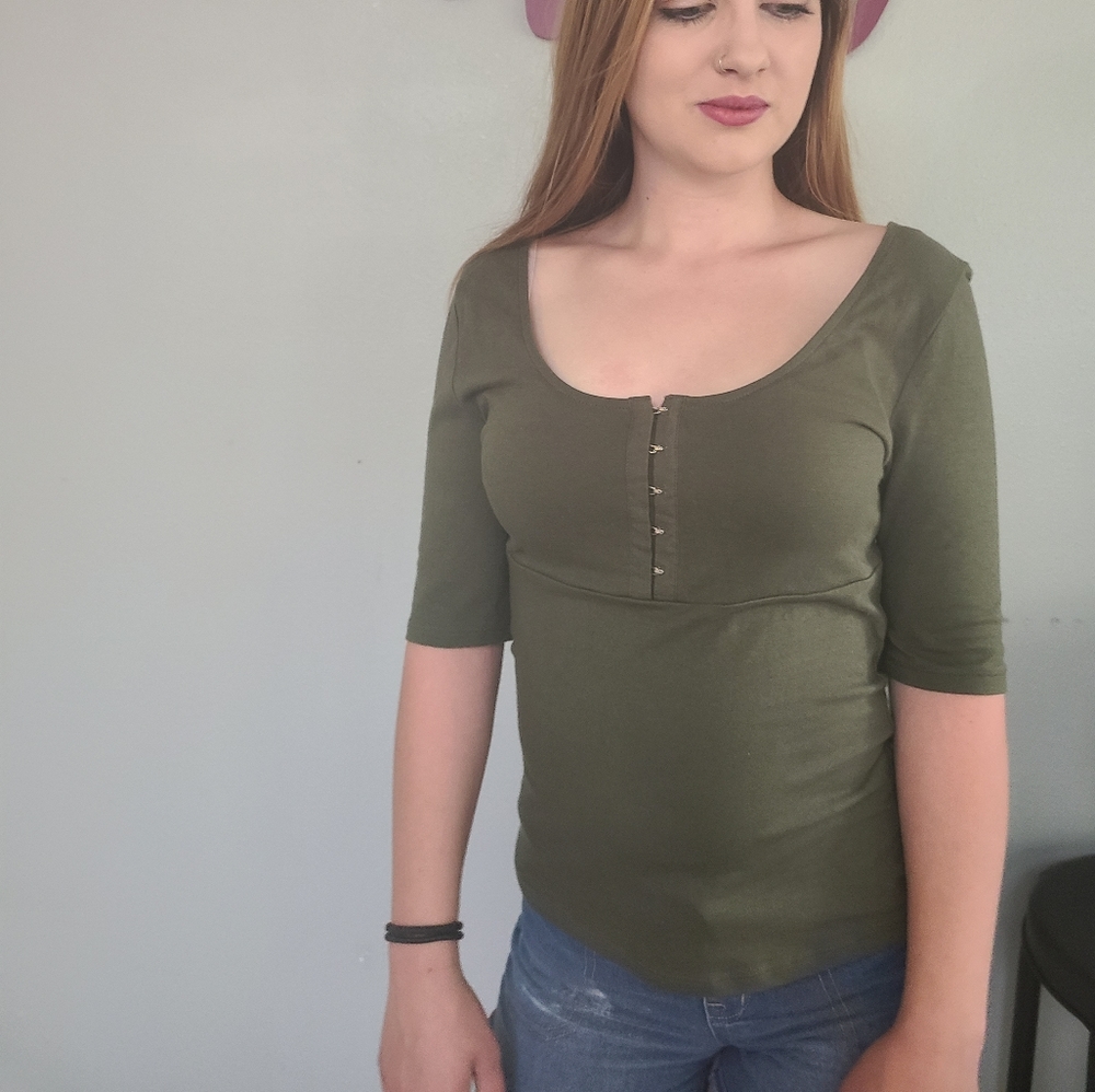 Nice olive green top